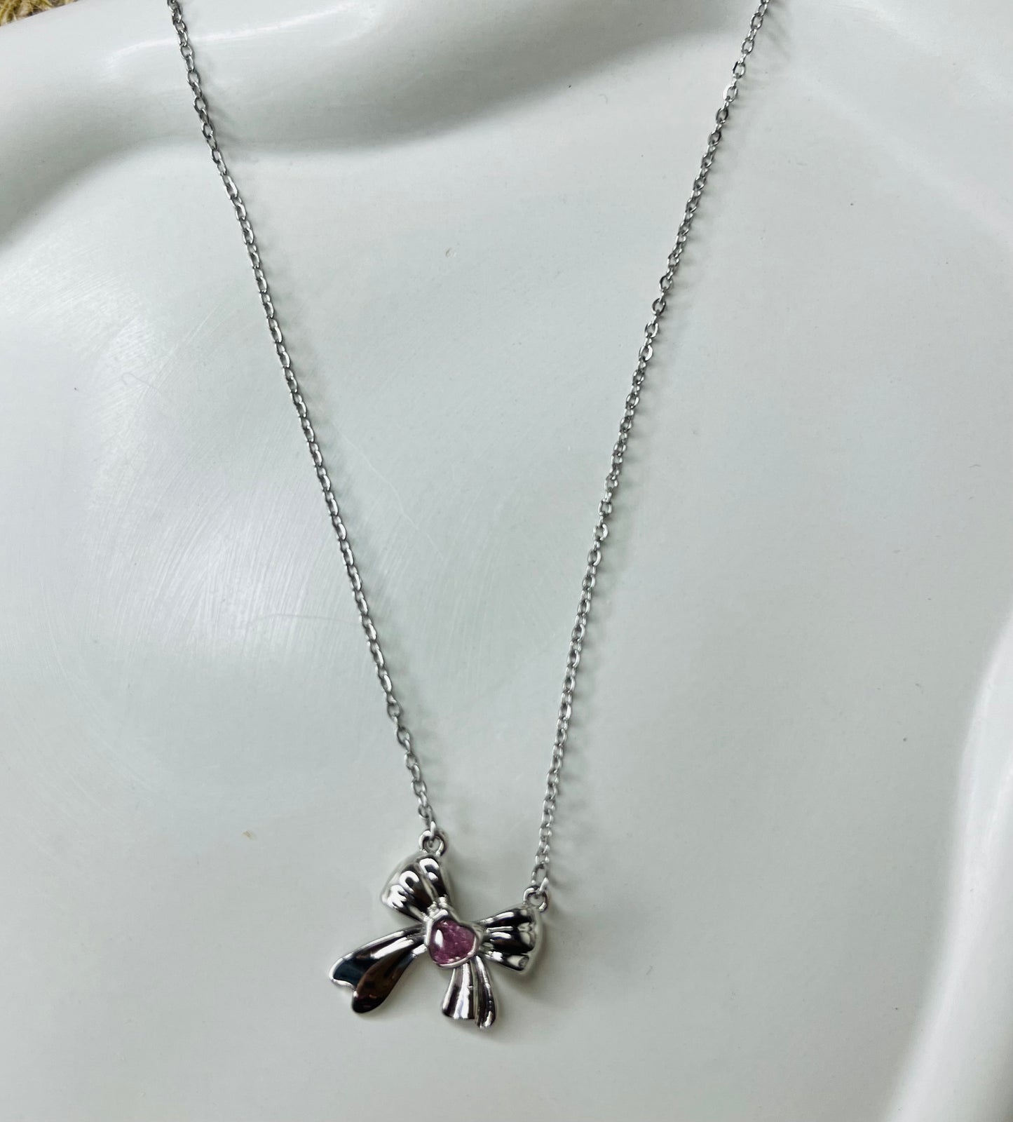 Minimal Silver Bow Necklace