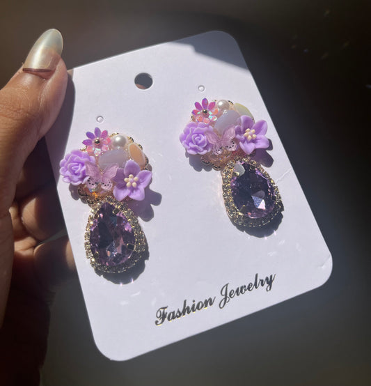 Dreamy Purple Earring