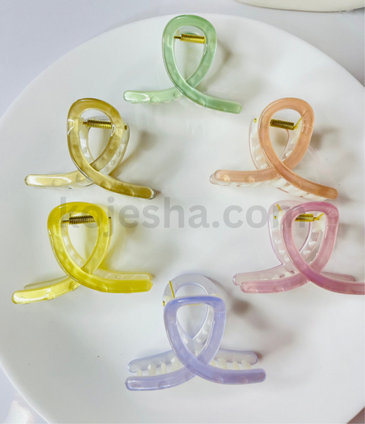 Medium Acrylic Hair Claw